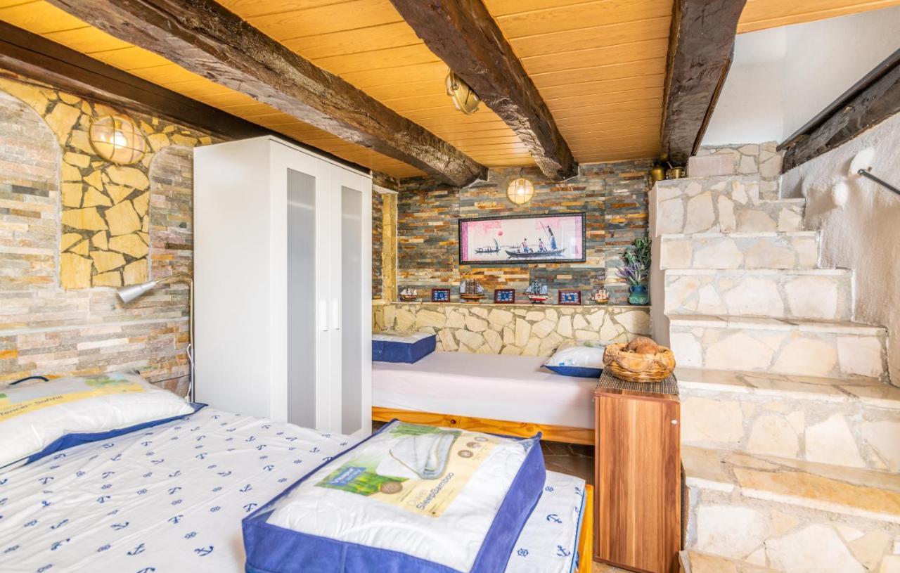 Stone House Knez Daire Vrbnik Dış mekan fotoğraf